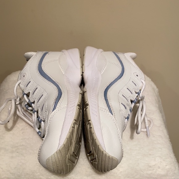 Easy Spirit Regine Walking Shoe Size 6.5 Womens - Picture 7 of 8